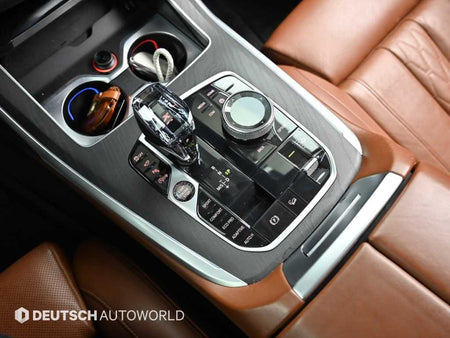 BMW X7 — photo 09