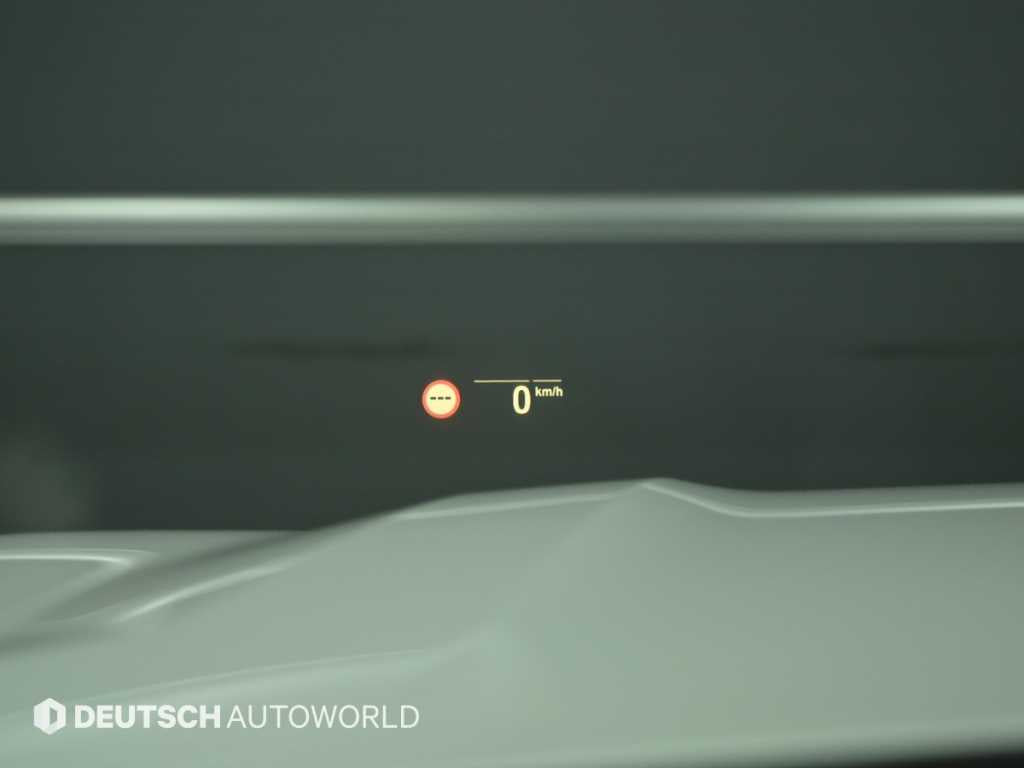 BMW X7 — photo 17