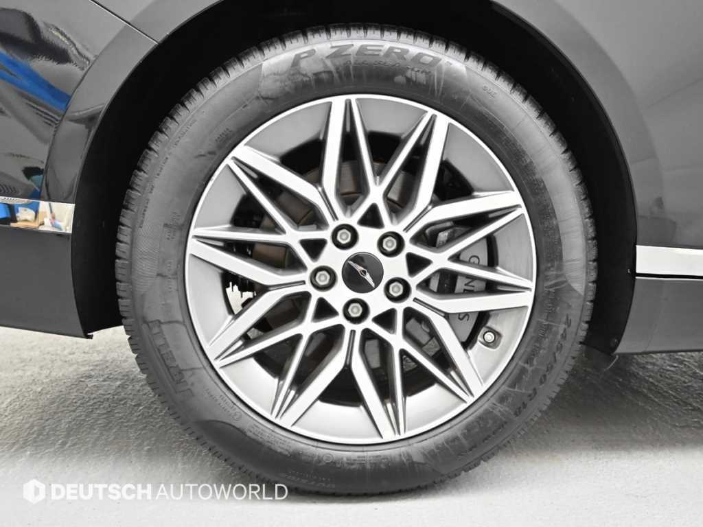 Genesis G80 — photo 05