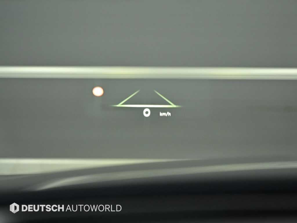 Genesis G80 — photo 17