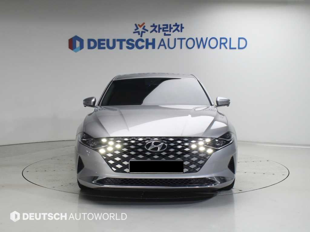 Hyundai Grandeur — photo 03