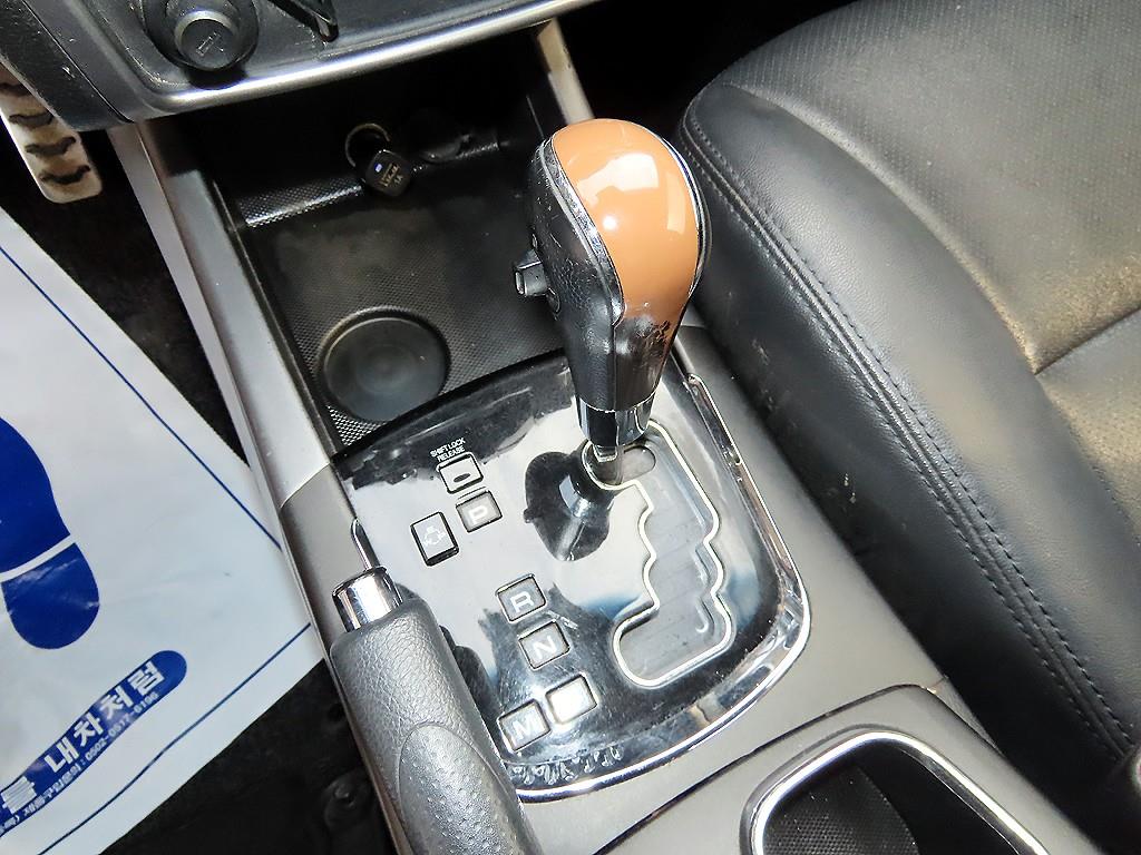 KGM KORANDO — photo 10