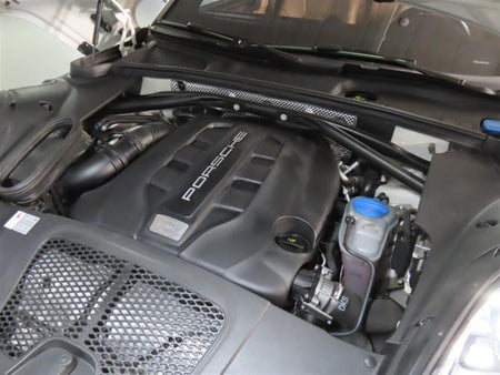 Porsche Macan — photo 20
