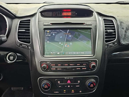 Kia Sorento — photo 10