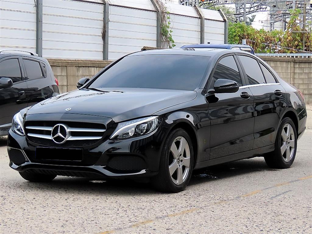 Mercedes-Benz C-Class — photo 02
