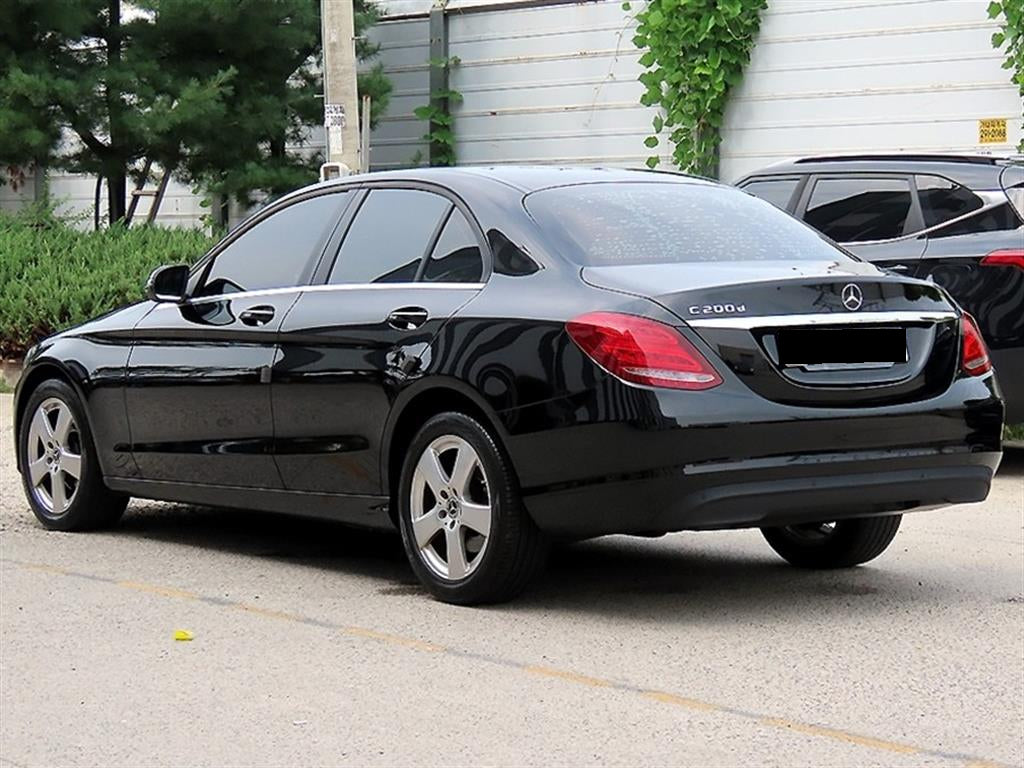 Mercedes-Benz C-Class — photo 03