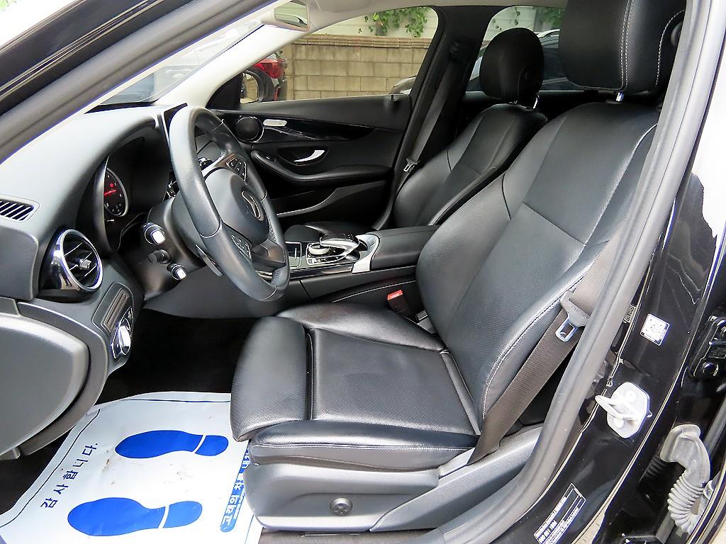 Mercedes-Benz C-Class — photo 05