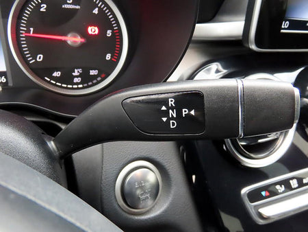 Mercedes-Benz C-Class — photo 10