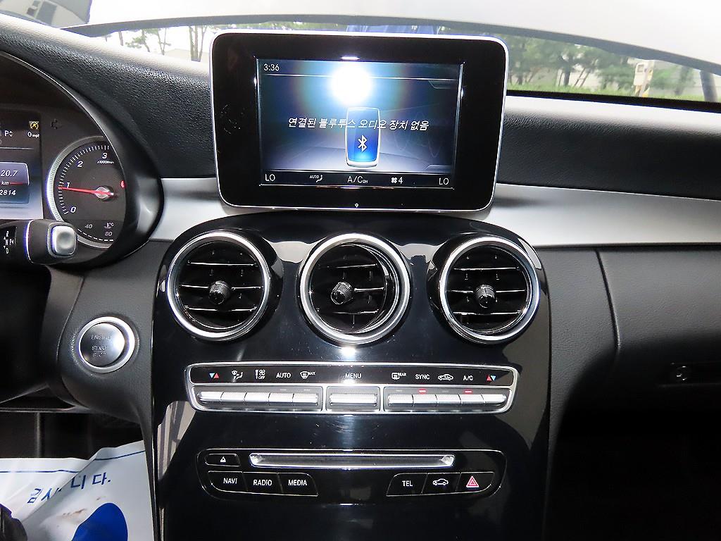 Mercedes-Benz C-Class — photo 14