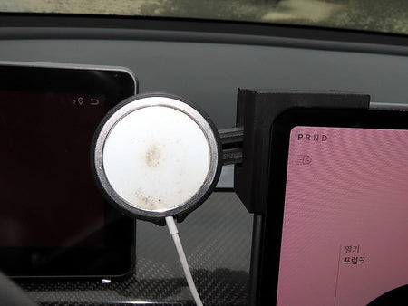 Tesla Model 3 — photo 12