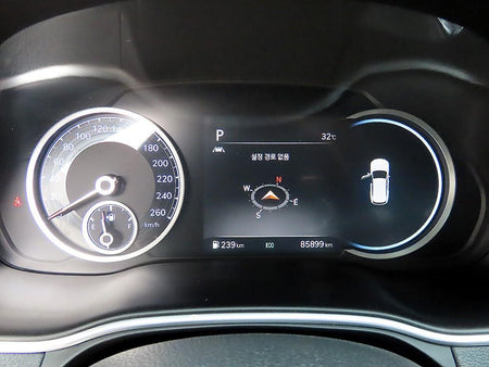 Genesis GV80 — photo 09