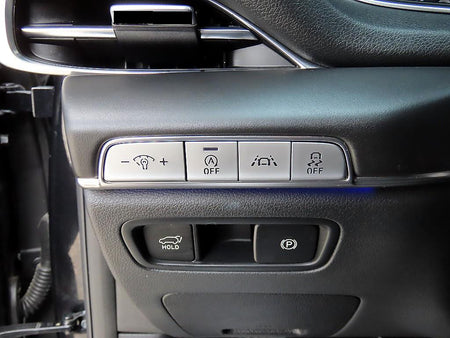 Genesis GV80 — photo 11