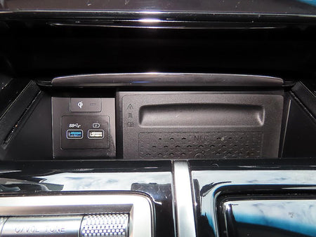 Genesis GV80 — photo 14