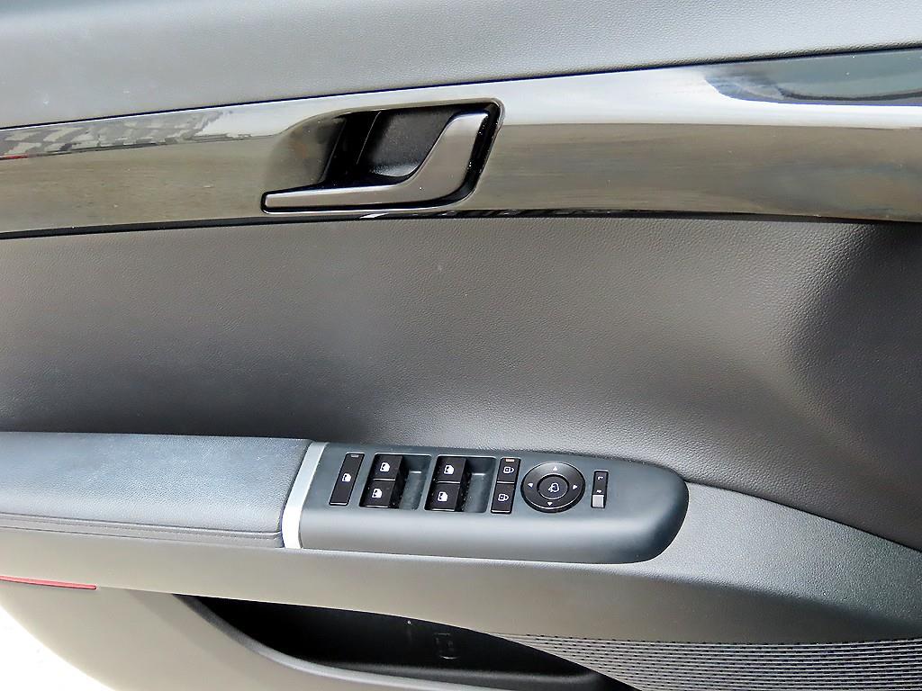 Hyundai Grandeur — photo 11