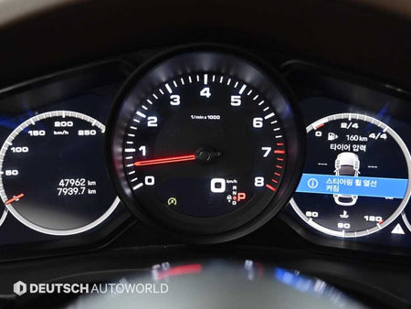Porsche Cayenne — photo 08