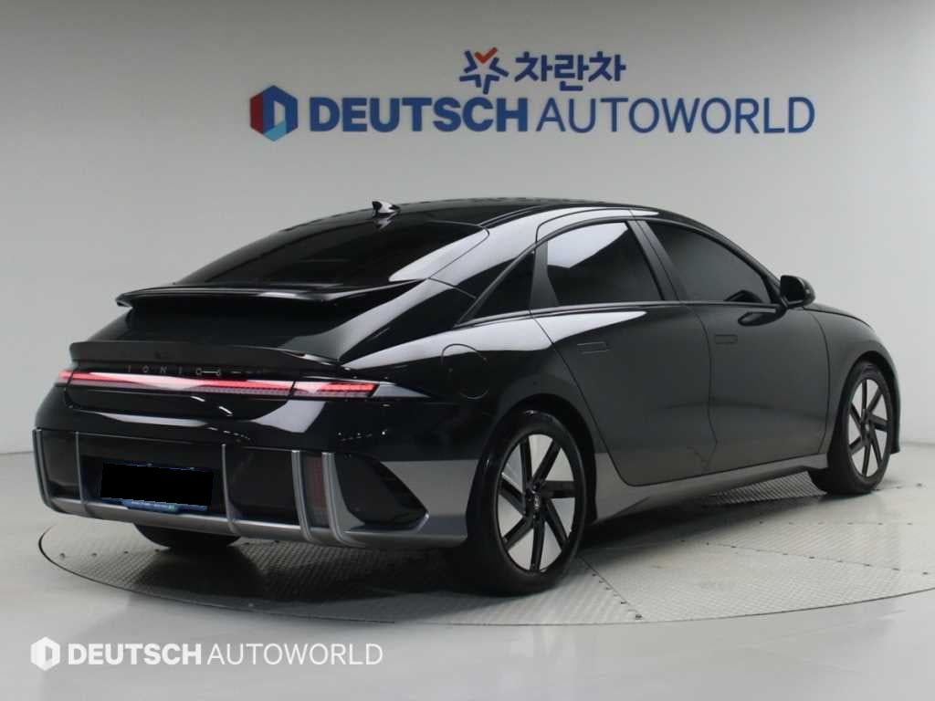 Hyundai Ioniq6 — photo 02
