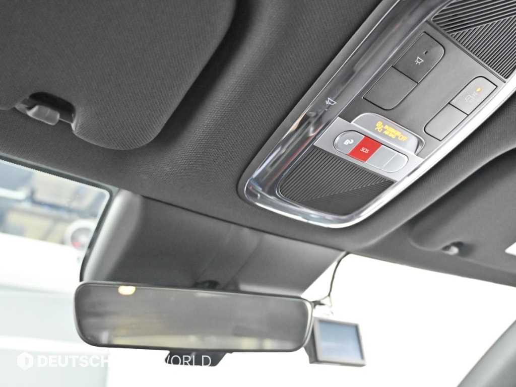 Hyundai Ioniq6 — photo 18