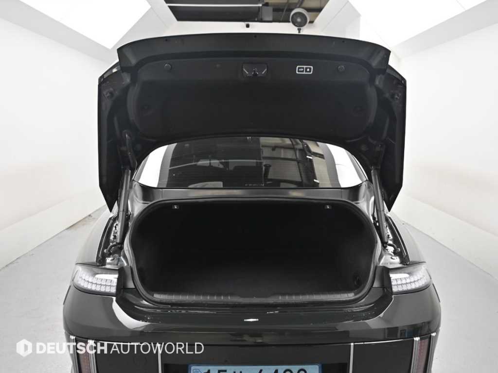 Hyundai Ioniq6 — photo 19