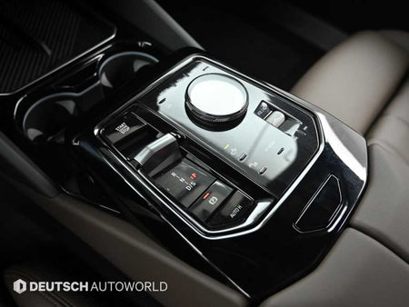 BMW 5-Series — photo 09
