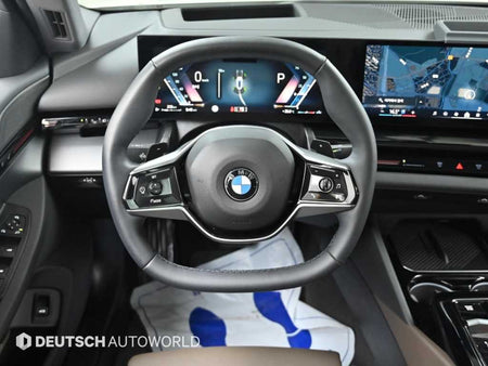 BMW 5-Series — photo 13