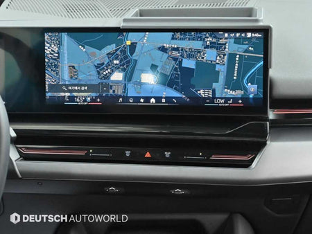 BMW 5-Series — photo 14