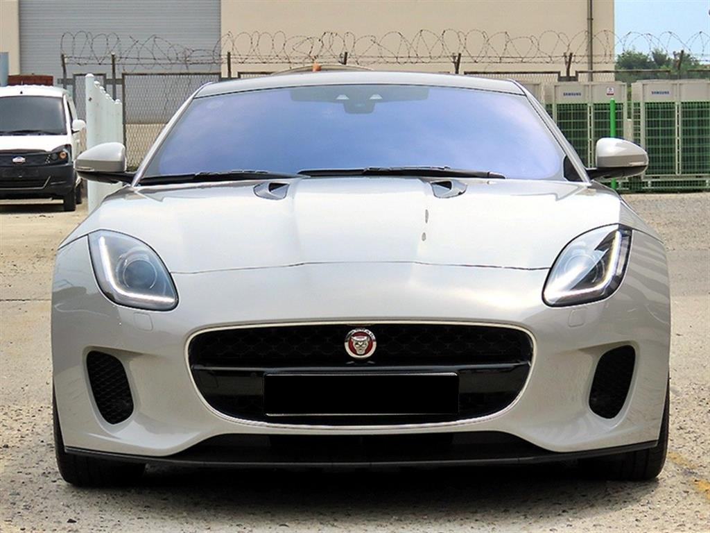 Jaguar F-TYPE — photo 01