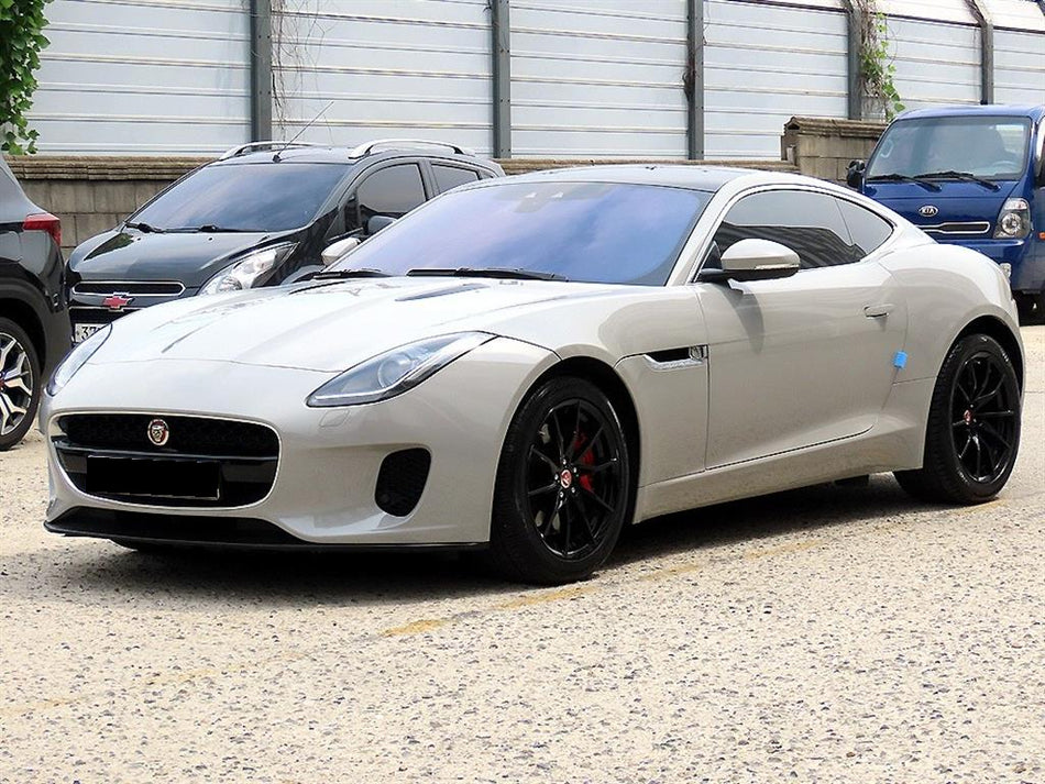 Jaguar F-TYPE — photo 02