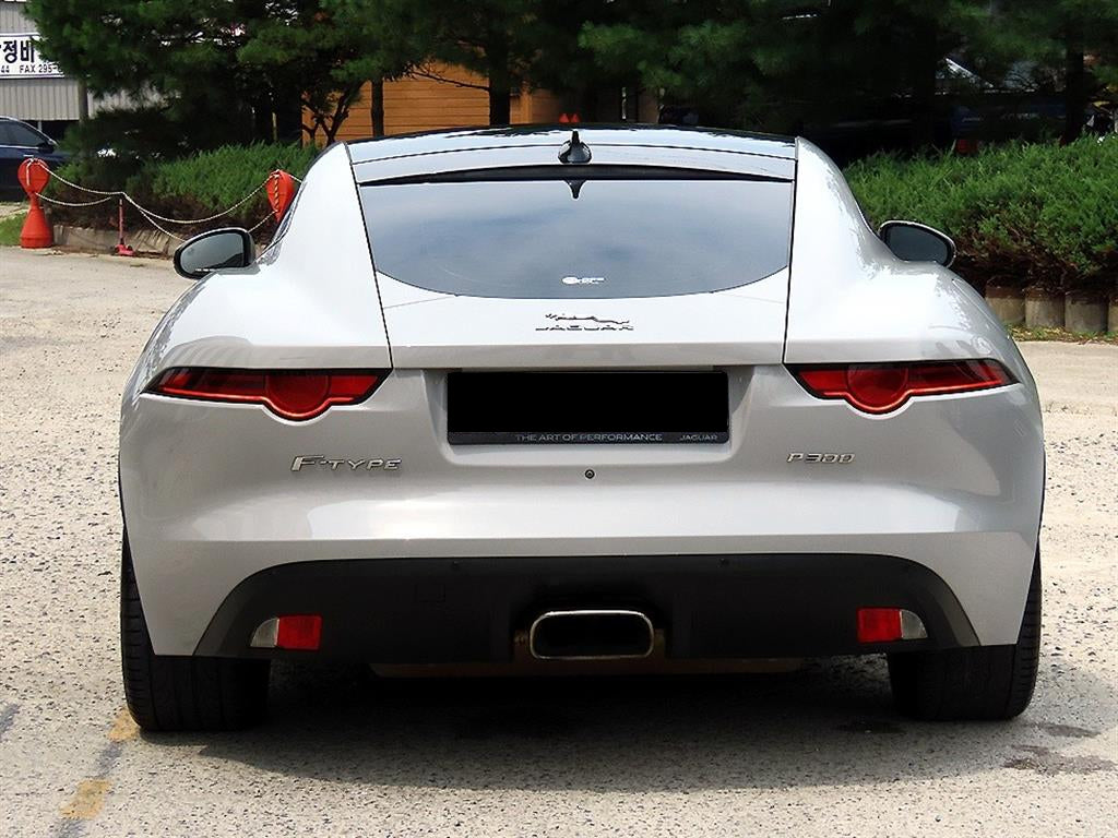 Jaguar F-TYPE — photo 04