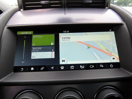 Jaguar F-TYPE — photo 13