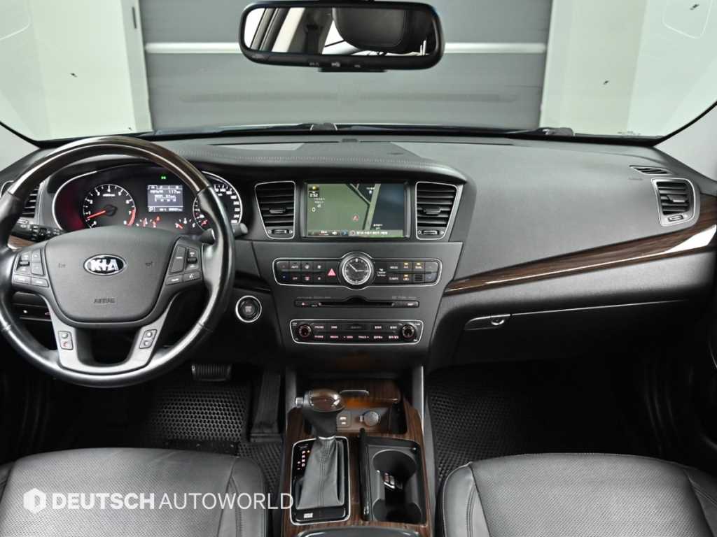 Kia K7 — photo 07
