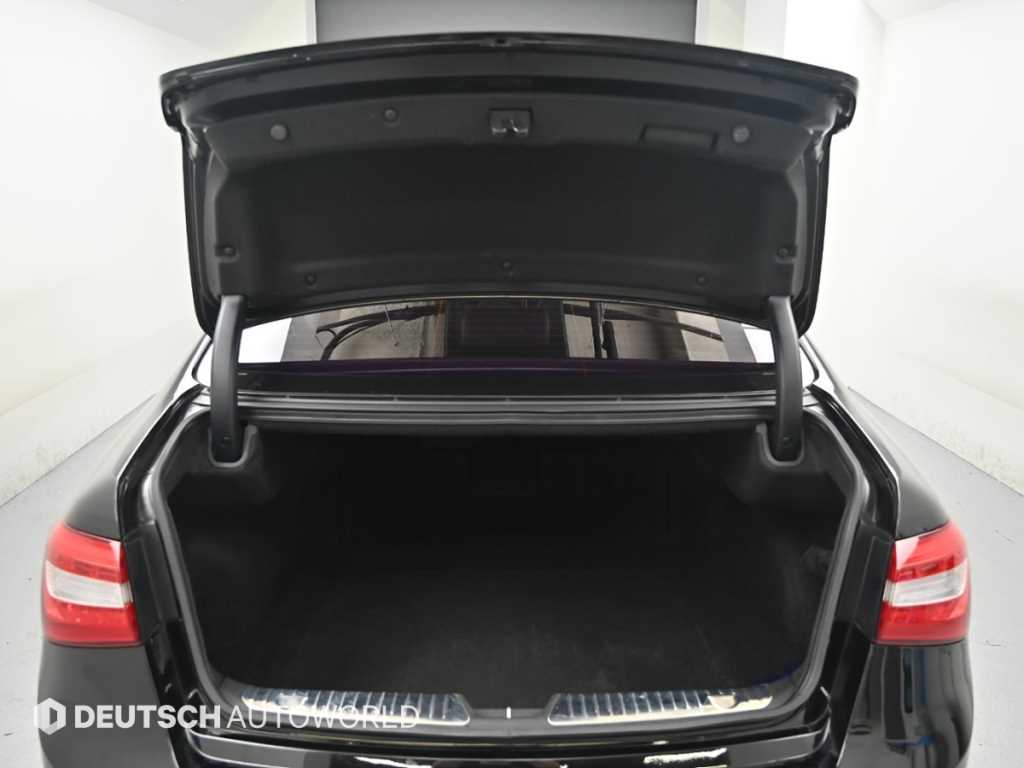 Kia K7 — photo 19