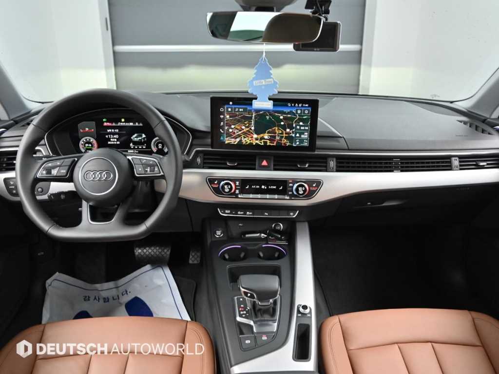Audi A4 — photo 07