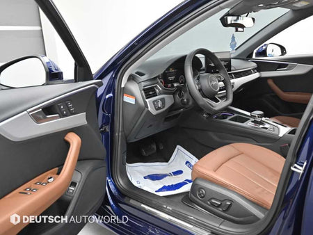 Audi A4 — photo 11