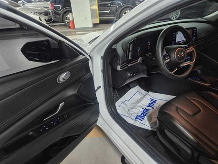 Hyundai Avante — photo 11