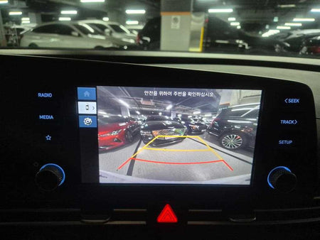 Hyundai Avante — photo 18