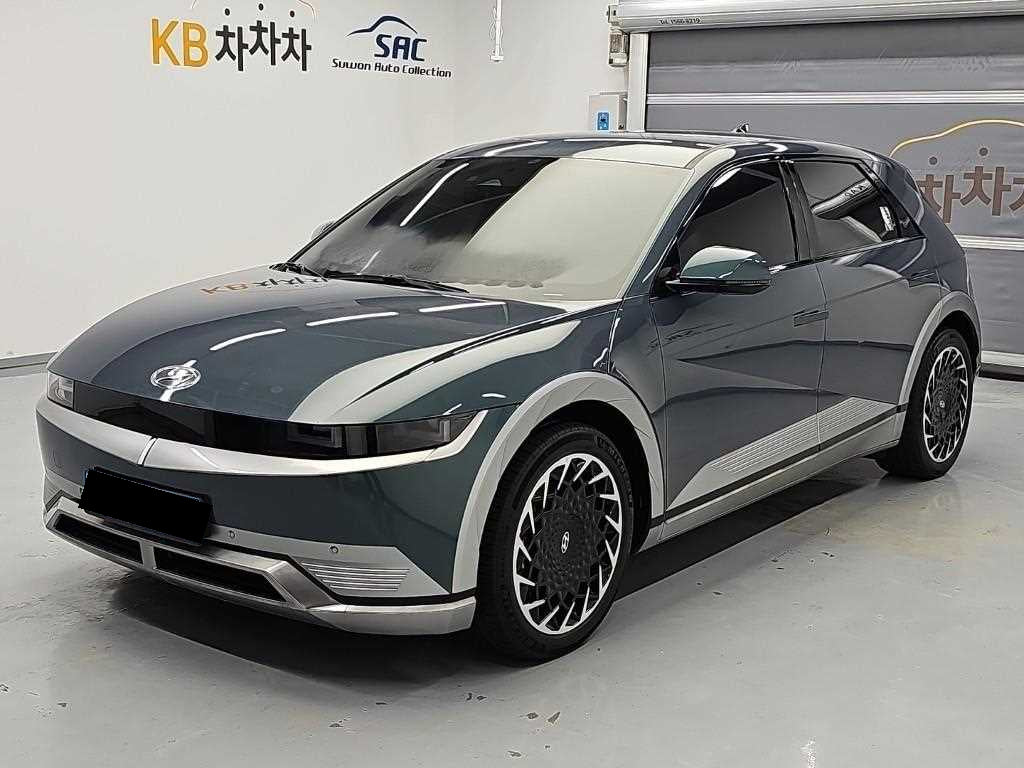 Hyundai Ioniq5 — photo 01