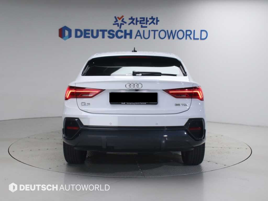Audi Q3 — photo 04