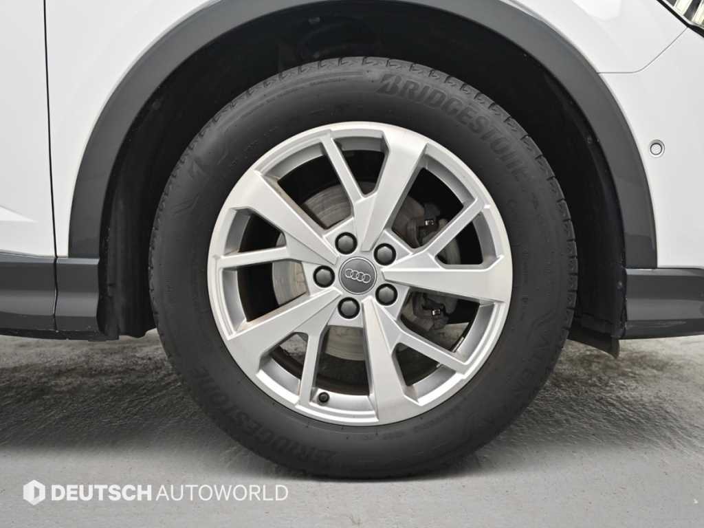 Audi Q3 — photo 05