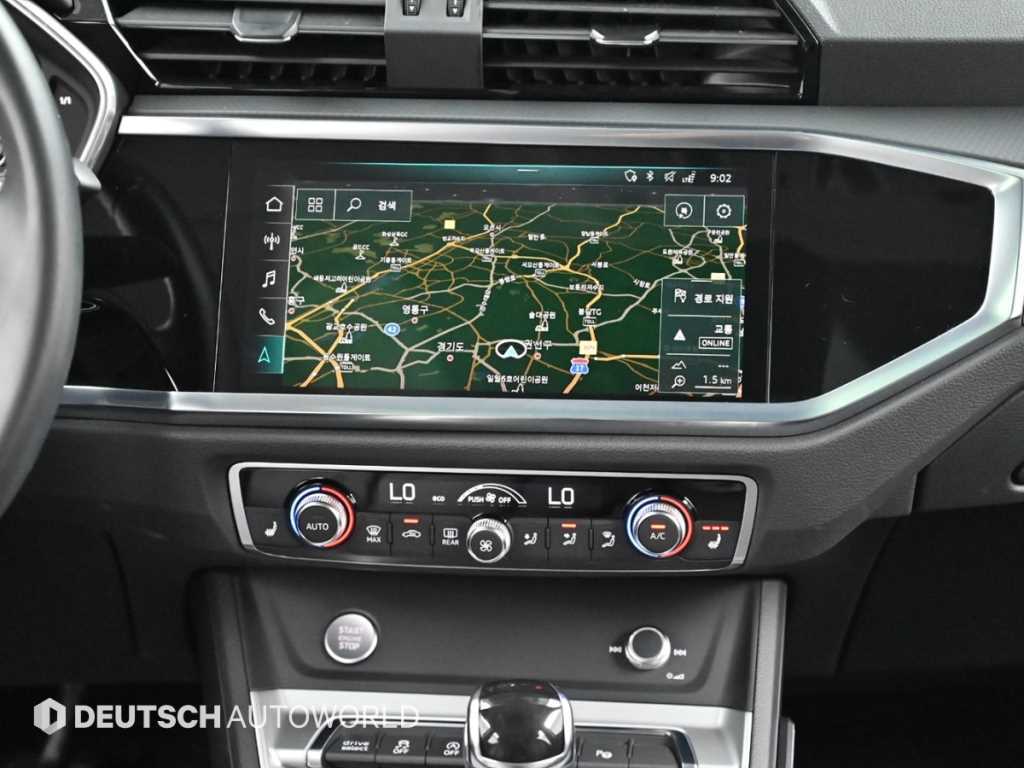 Audi Q3 — photo 14