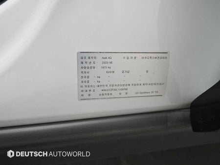 Audi Q3 — photo 20