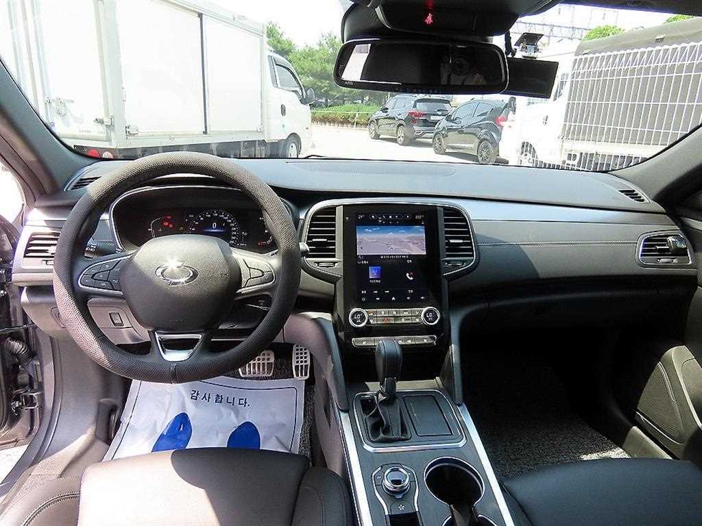RENAULT SM6 — photo 07