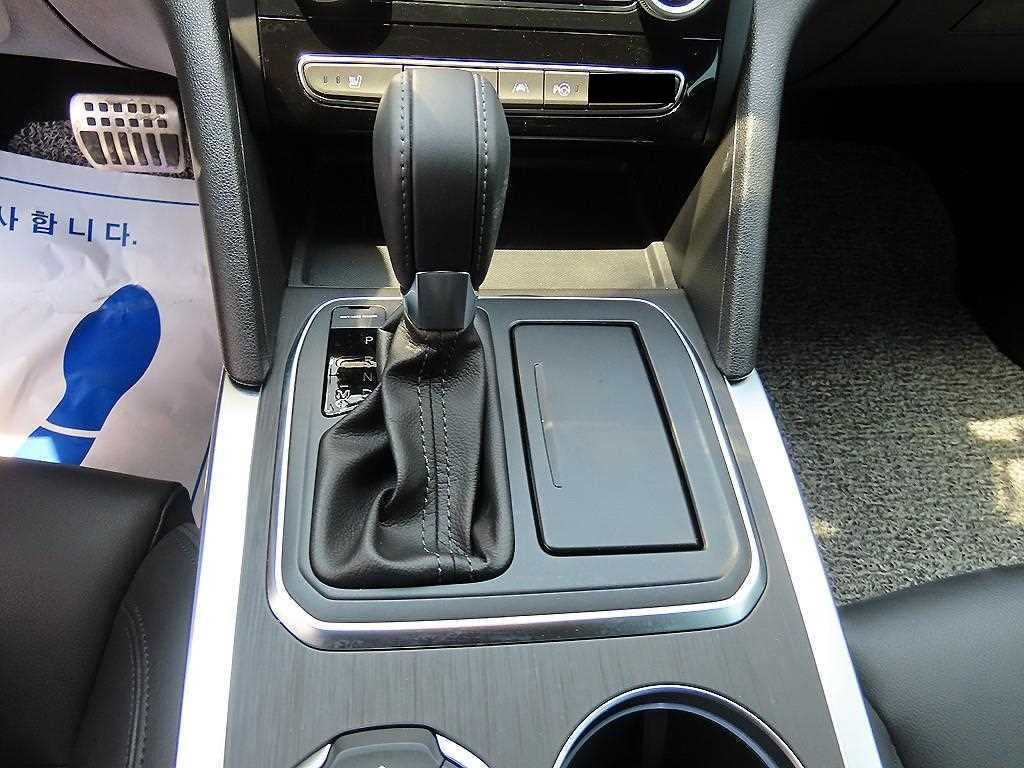 RENAULT SM6 — photo 10