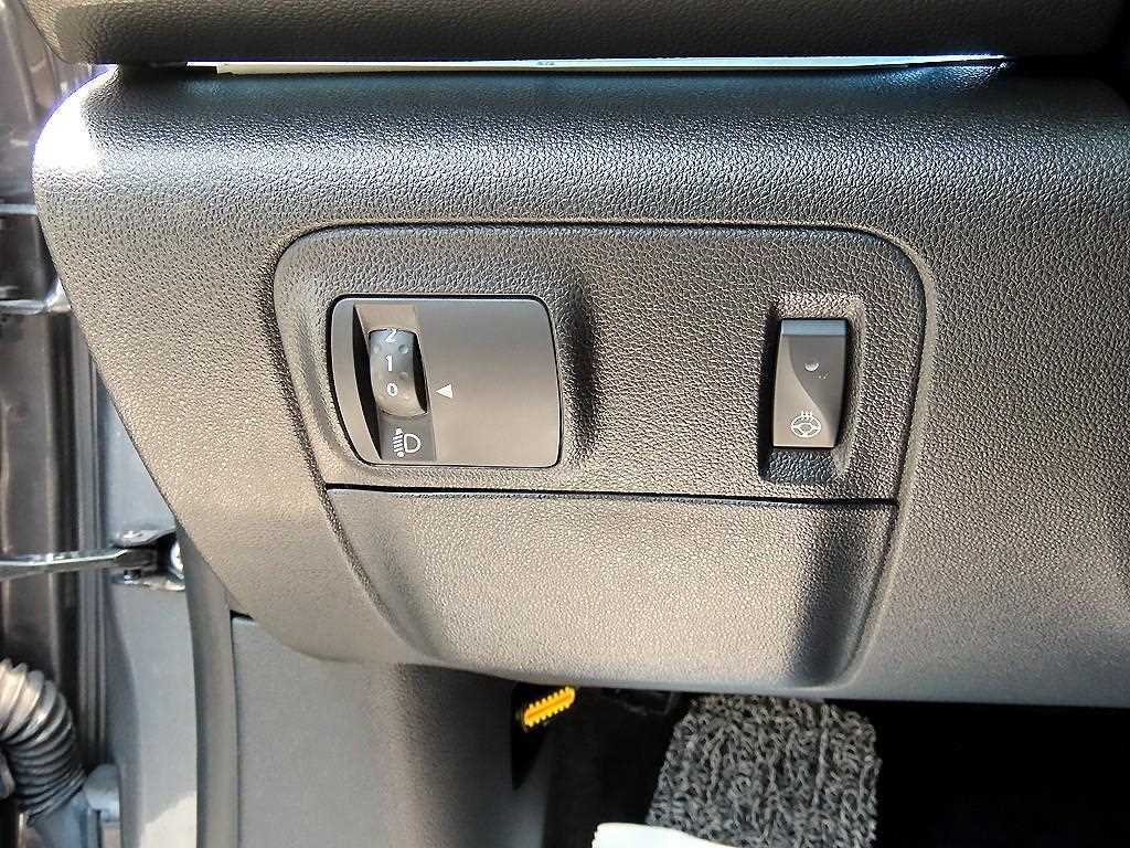 RENAULT SM6 — photo 12