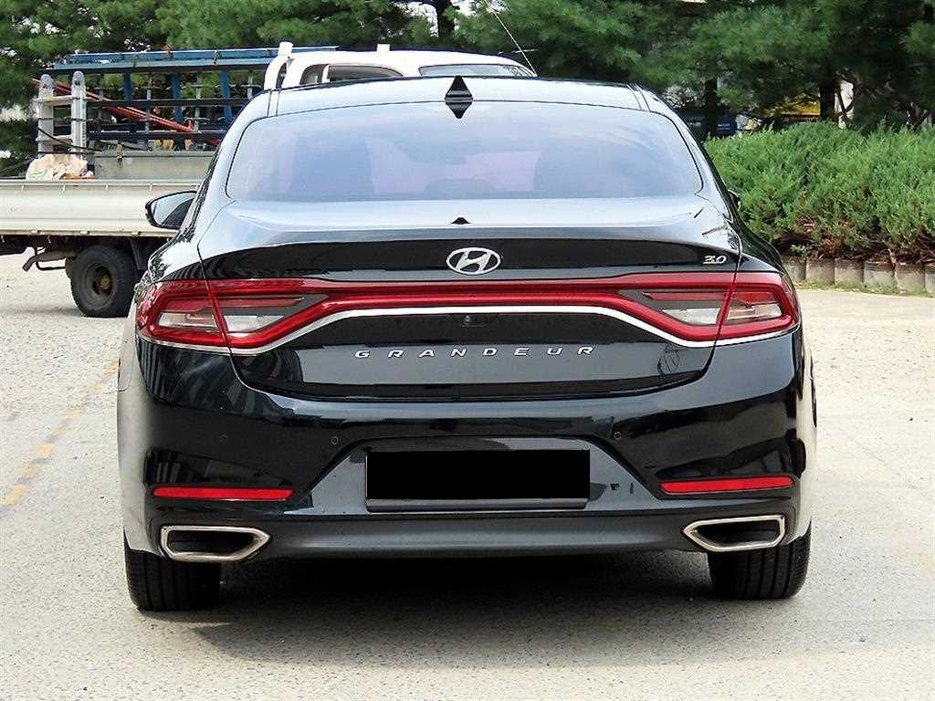 Hyundai Grandeur — photo 04