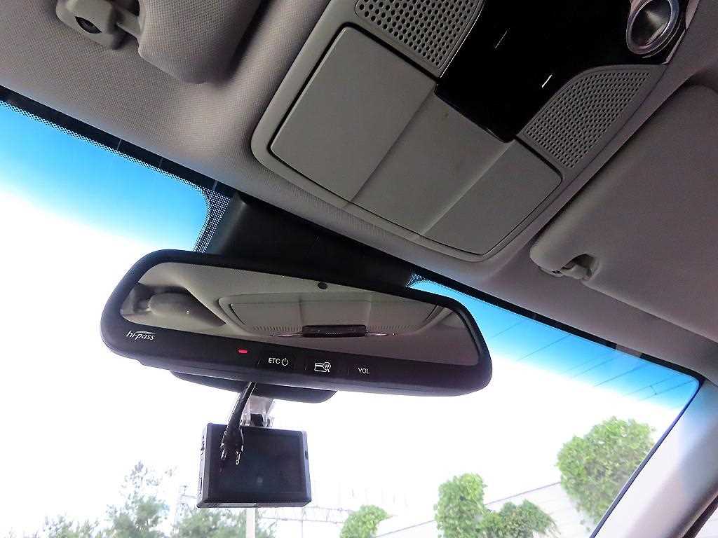 Hyundai Grandeur — photo 15