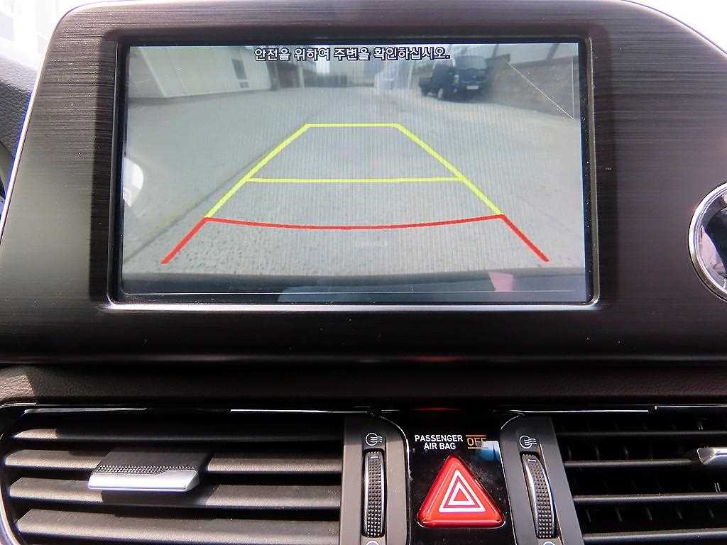 Hyundai Grandeur — photo 17
