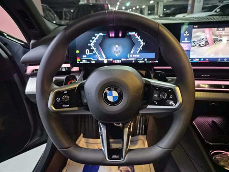 BMW 5-Series — photo 08