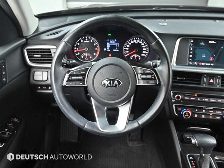 Kia K5 — photo 13
