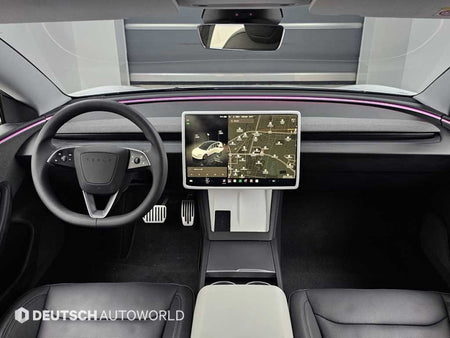 Tesla Model 3 — photo 07