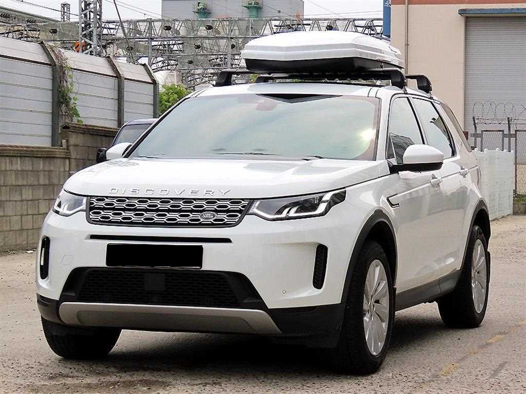 Land Rover Discovery Sport — photo 02
